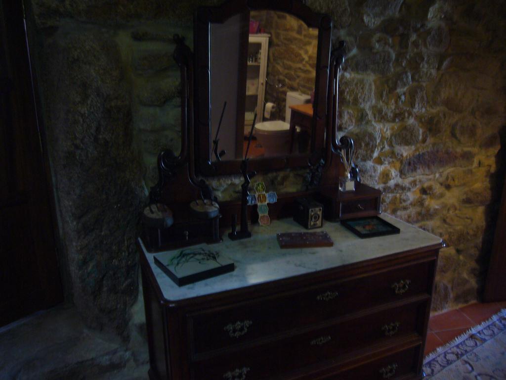 Casa Do Monge Guest House Leomil Rom bilde