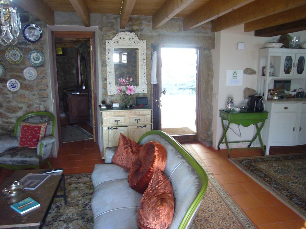 Casa Do Monge Guest House Leomil Eksteriør bilde