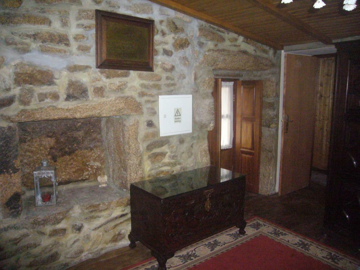 Casa Do Monge Guest House Leomil Eksteriør bilde